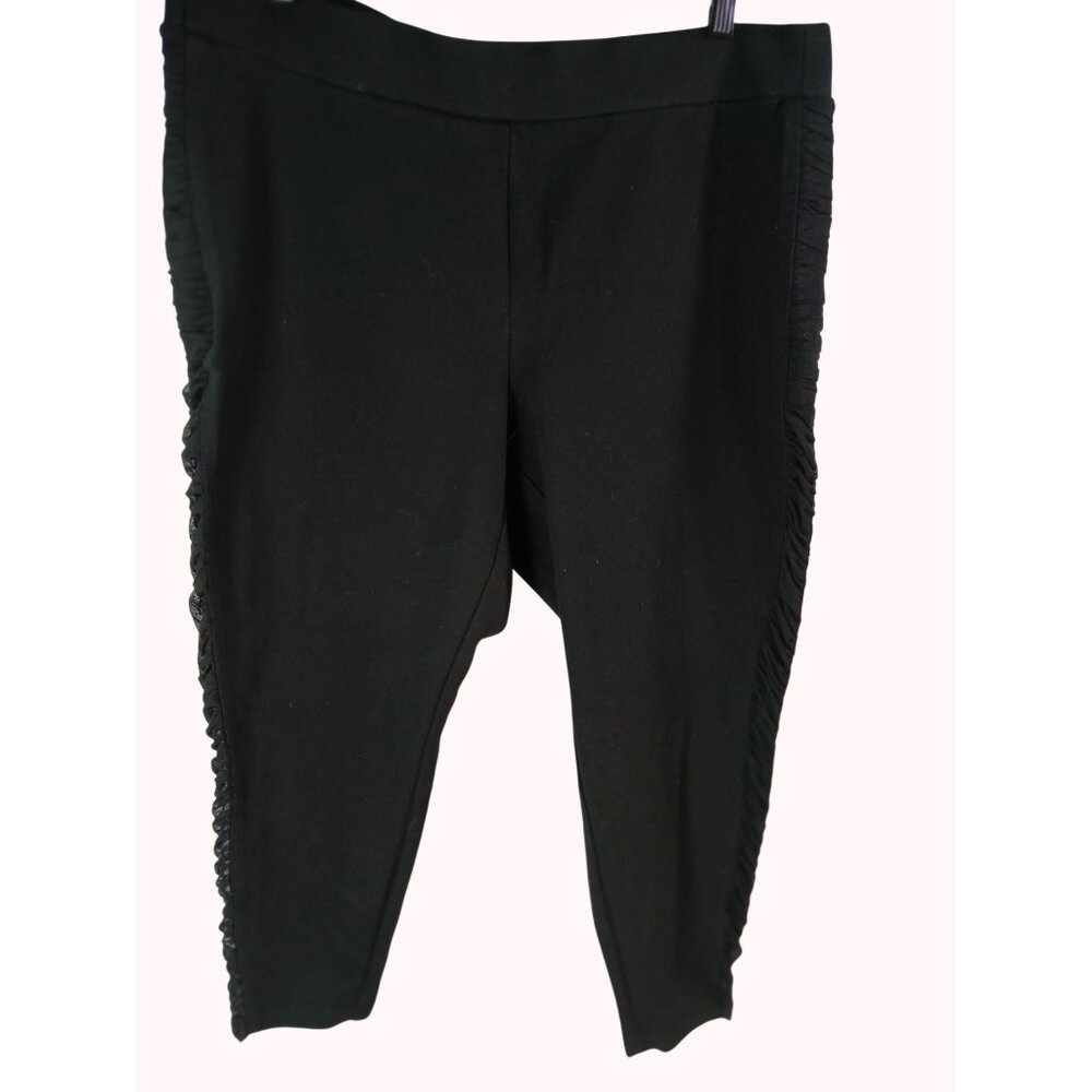 Torrid Women Black Capri Leggings Size 22 24 3R Mesh Ruched Side Panels Luxe - Picture 2 of 9